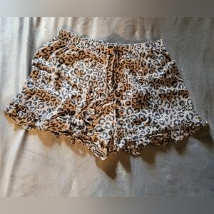 American Eagle | High Waist Leopard Print Shorts